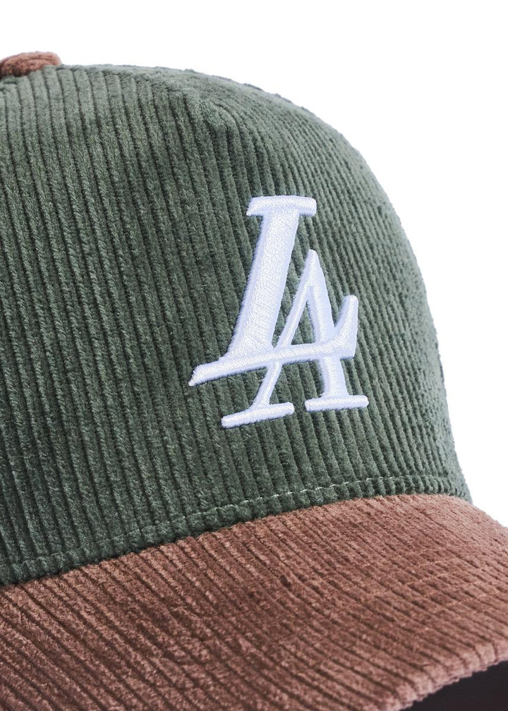 Reference Paradise LA Corduroy Snapback